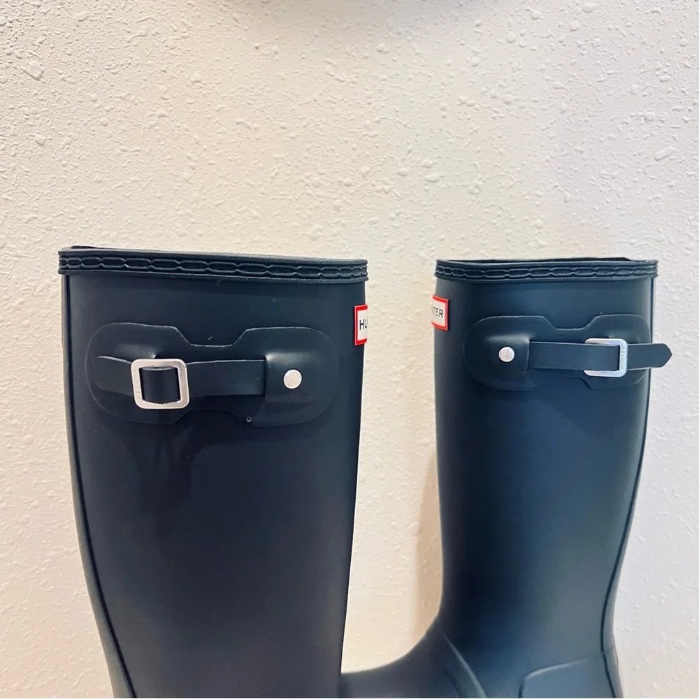 Hunter Original Women’s Slim Fit Tall Black Matte Rain Boots Sz 6 NEW